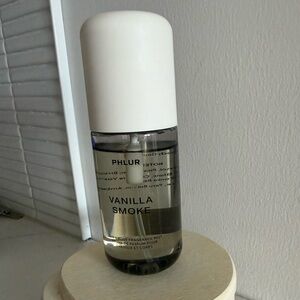 Phlur Vanilla Smoke Body Mist